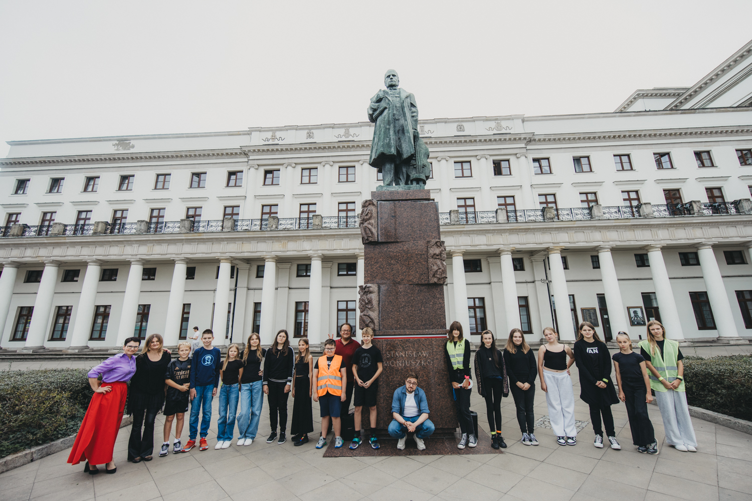 Zalewski / Czajka / Uczniowie Szkoły Podstawowej z Oddziałami Integracyjnymi nr 344 im. Powstania Warszawskiego / Kierkosz / Szulc / Trepkowska / Uba / pomnik Stanisława Moniuszki